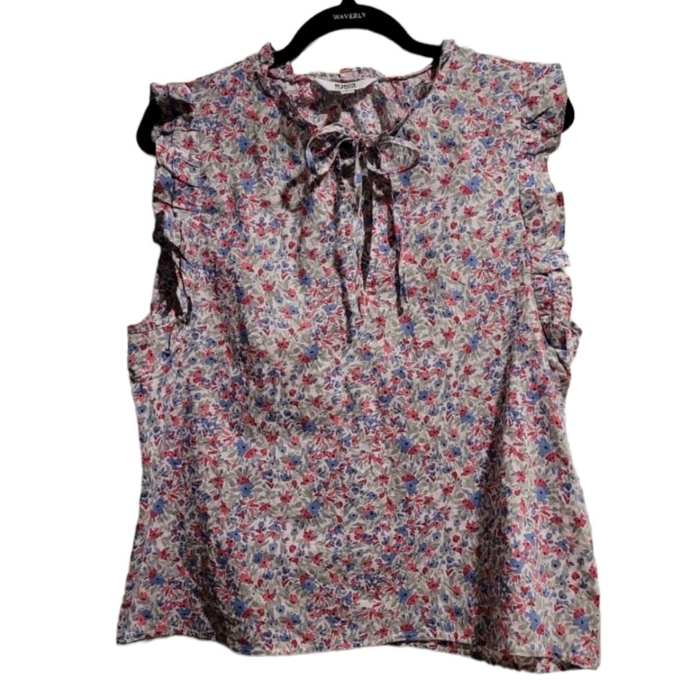 NWT! BB Dakota by Steve Madden Blouse Women's Blouse Size Large Flower Top